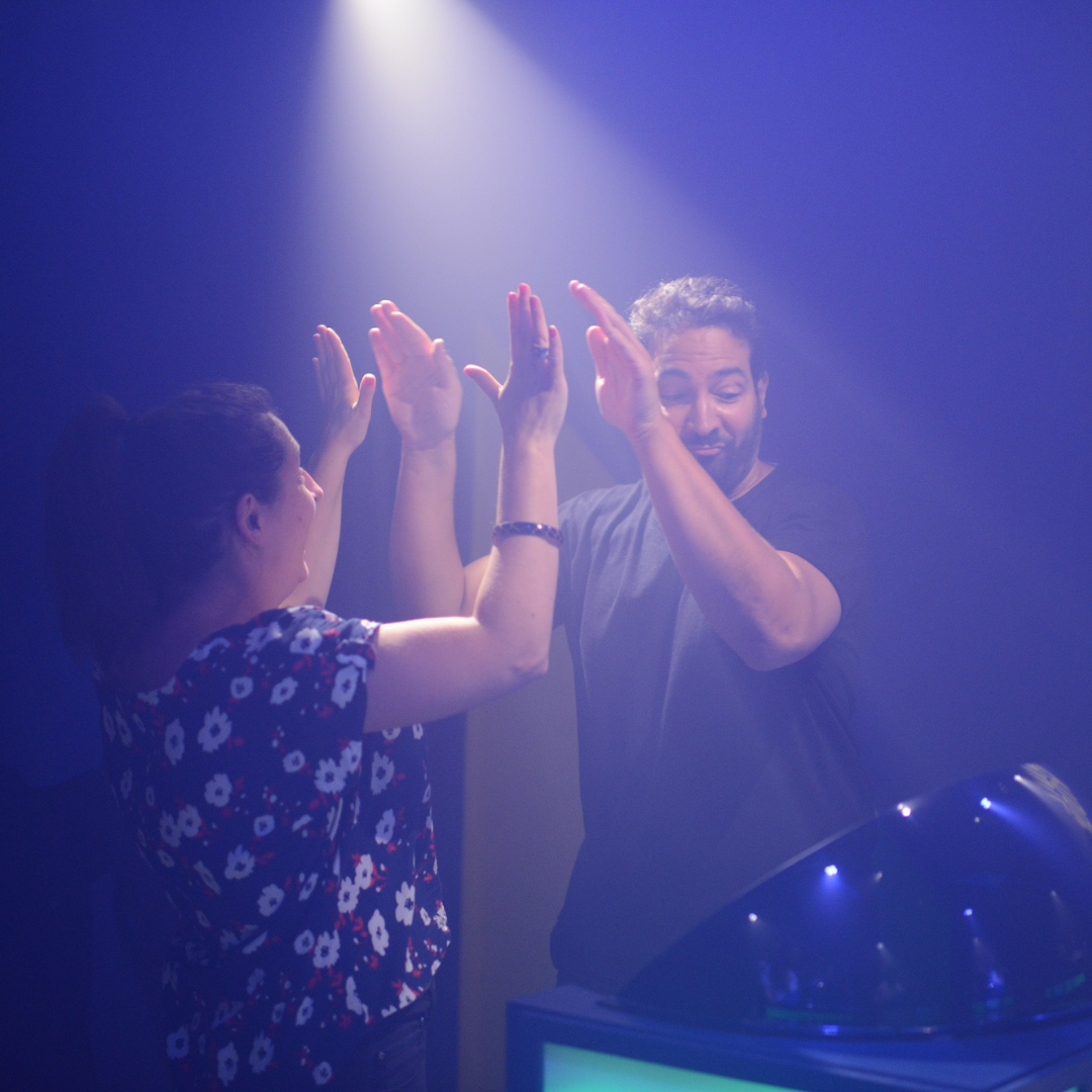 quiz room teambuilding